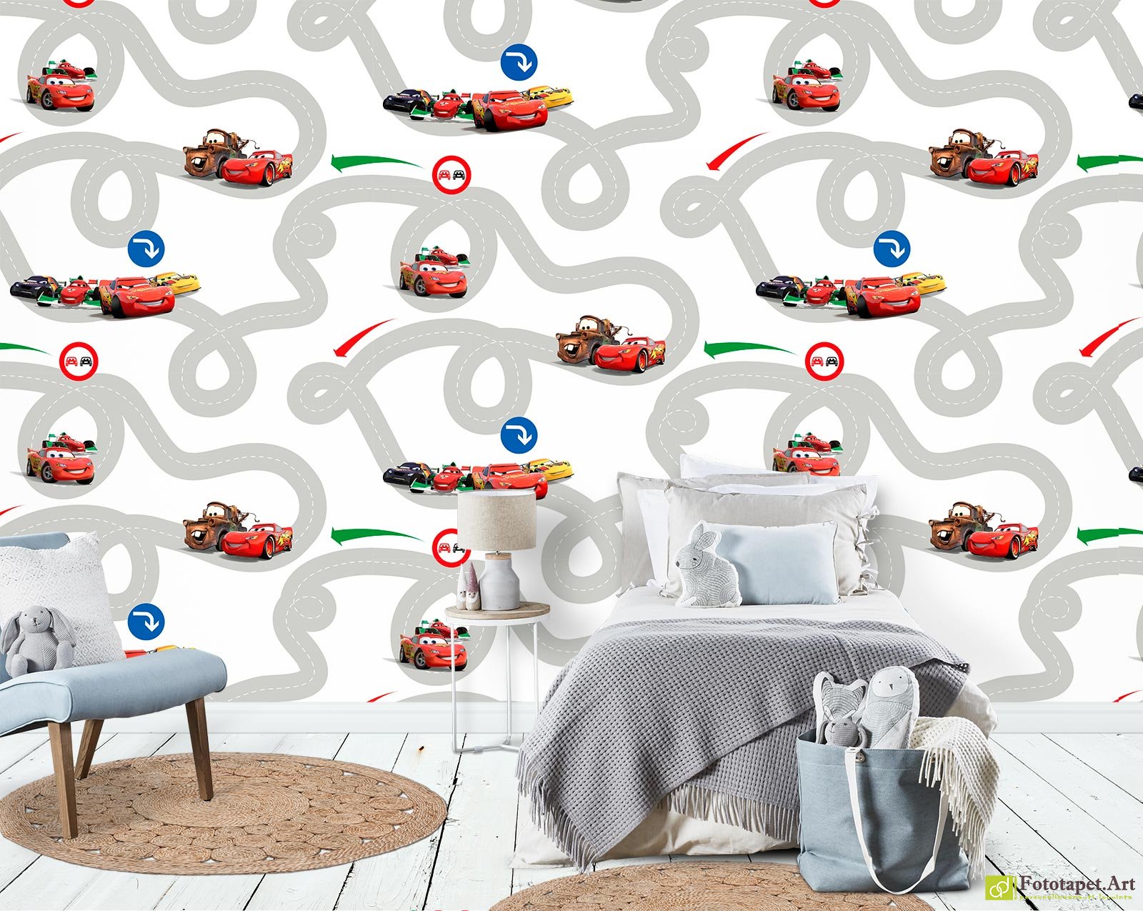 Fototapet pentru copii Pista de copii cu McQueen